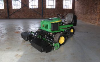 JOHN DEERE 2653A RIDE ON LAWNMOVER