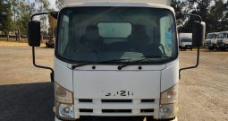 2015 ISUZU 250 AMT WITH CLOSED BODY