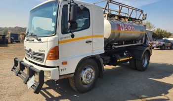 2005 HINO 500  13-234 FUEL TANKER