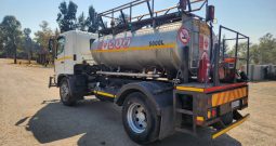 2005 HINO 500  13-234 FUEL TANKER