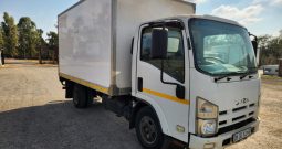 2015 ISUZU 250 AMT WITH CLOSED BODY