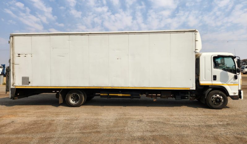 
								2018 ISUZU FSR 800 CLOSED BODY WITH TAILIFT full									