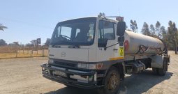 2003 HINO 15.207  10000L WATER TANKER