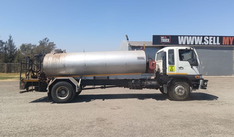 
								2003 HINO 15.207  10000L WATER TANKER full									