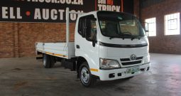 2008 TOYOTA DYNA WITH DROPSIDES