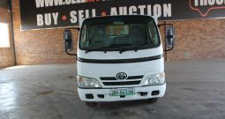 2008 TOYOTA DYNA WITH DROPSIDES