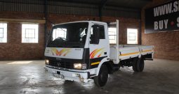 2015 TATA 813 EX2 WITH DROPSIDES