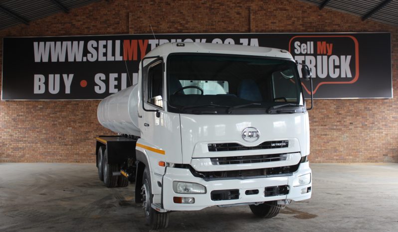 2012 NISSAN UD 330 16000L WATER TANKER