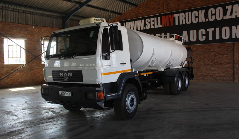 2012 MAN CLA 26.280  18000L WATER TANKER