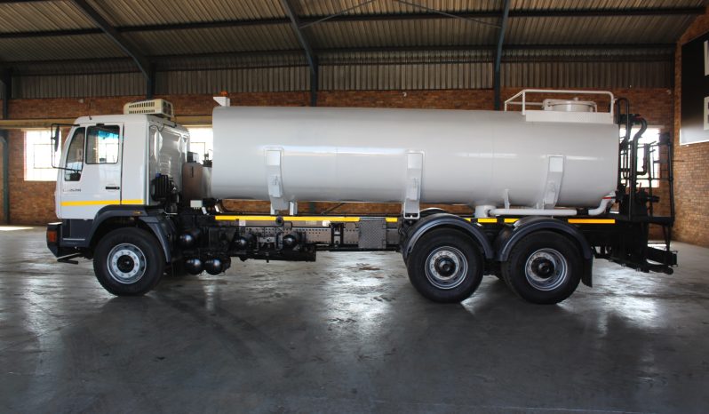 2012 MAN CLA 26.280  18000L WATER TANKER